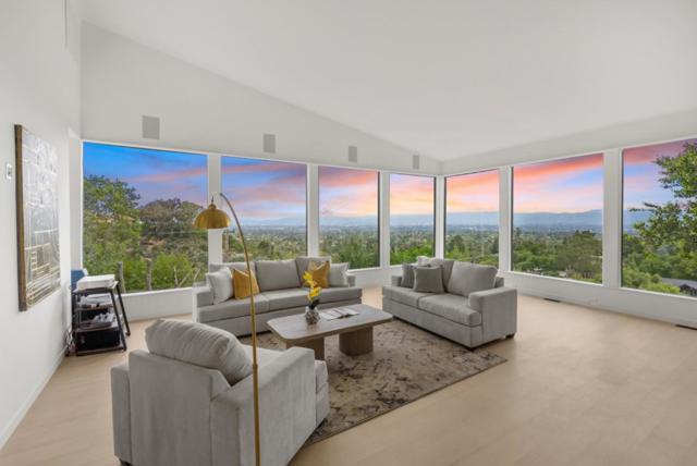 16460 Wood Acres Road, Los Gatos CA: https://media.crmls.org/mediaz/458ddf2d-47b0-463d-aba1-67a2124c6864.jpg