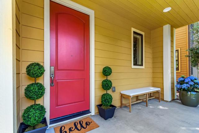 405 Spruce Lane, Palo Alto CA: https://media.crmls.org/mediaz/458e98f5-c458-453e-a2b1-7f7a76692a6d.jpg