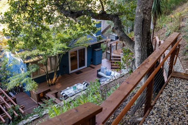2851 San Juan Boulevard, Belmont CA: https://media.crmls.org/mediaz/458ee2b0-bb1d-4c52-9954-a712115358af.jpg