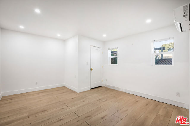 1402 Allesandro Street, Los Angeles CA: https://media.crmls.org/mediaz/458f7f56-2af2-4d66-ae1b-79156d8a8ba0.jpg
