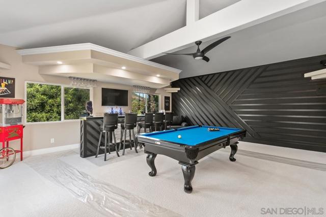 4716 S Mission Rd, Fallbrook CA: https://media.crmls.org/mediaz/458fd847-cf68-425a-b3c3-5d31de35e77f.jpg