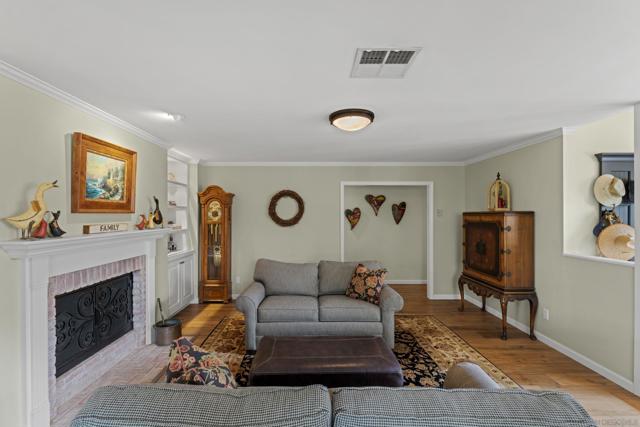 16327 Woodson View Rd, Poway CA: https://media.crmls.org/mediaz/458fe2b2-8fa1-4ed4-b767-0b0dcea7a44c.jpg