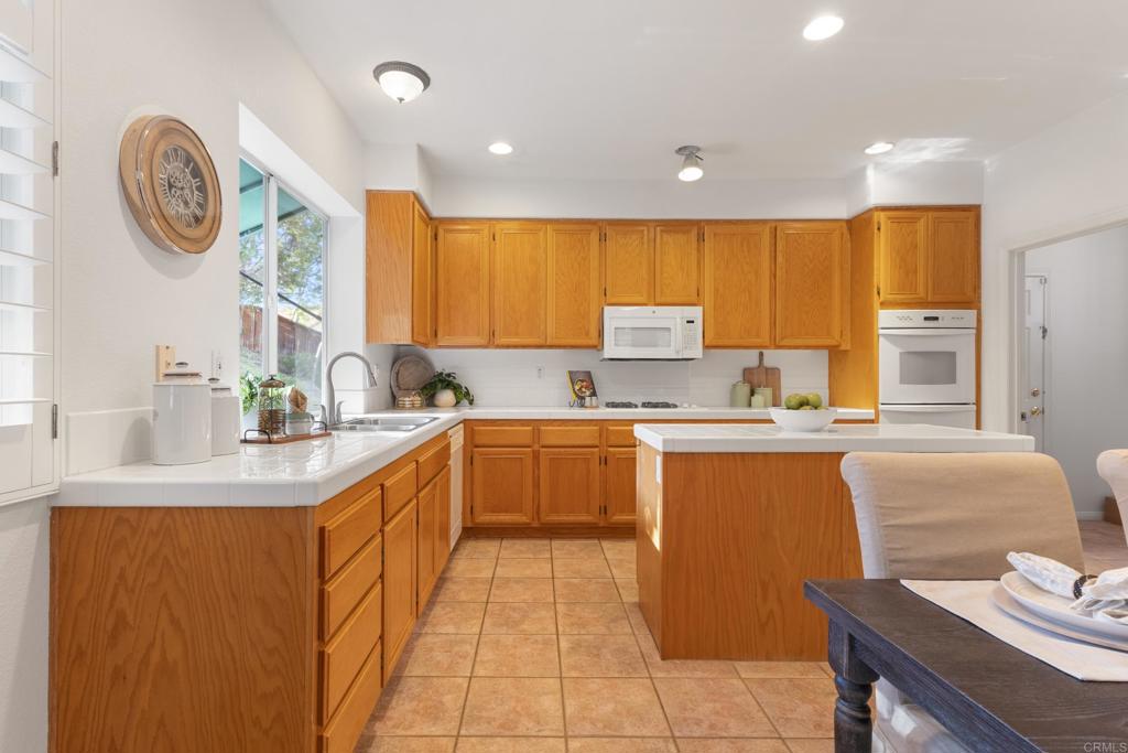1577 Whispering Palm Drive - photo 14