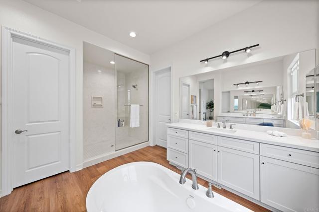 1228 Spivey Rd, Chula Vista CA: https://media.crmls.org/mediaz/459100a8-8122-43cf-9363-37fc74bfddf0.jpg