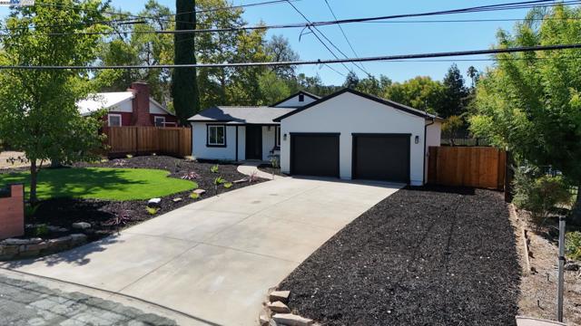 191 Cortsen Rd, Pleasant Hill CA: https://media.crmls.org/mediaz/45922eb7-723c-4af0-9b2a-852658a45fb6.jpg