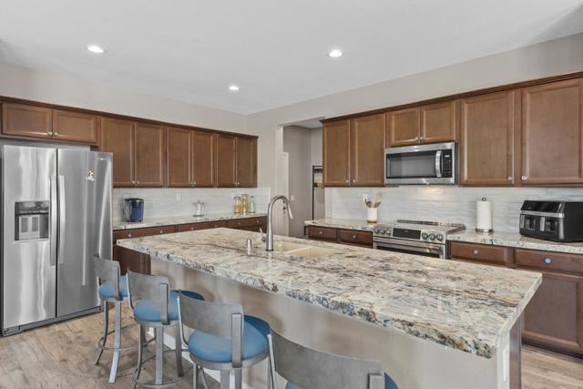 33039 Saint Emilion Court, Winchester CA: https://media.crmls.org/mediaz/459412cc-3aac-4852-869d-1961695de6cc.jpg