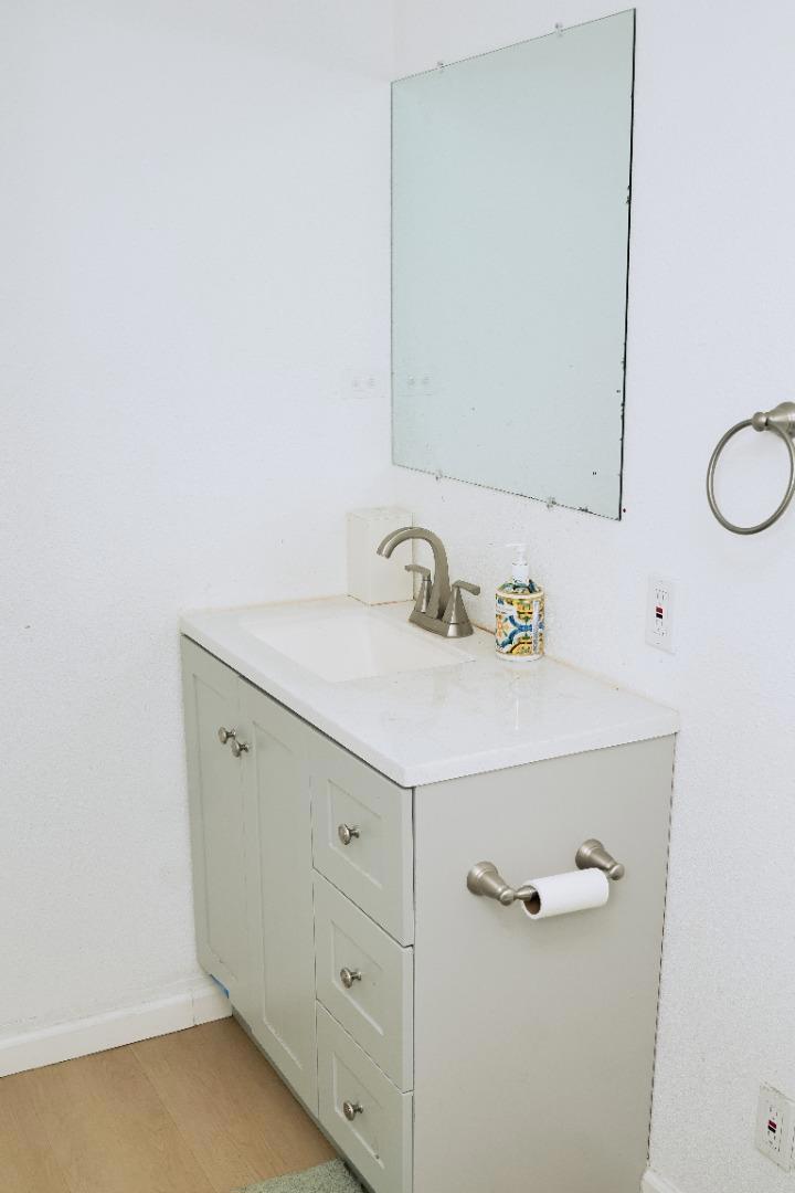 https://media.crmls.org/mediaz/4594563a-4ef1-4b3c-b99b-24caf3fc2dfa.jpg?preset=X-Large