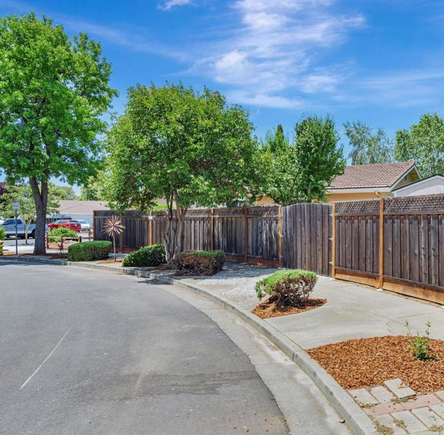 1351 Scossa Avenue, San Jose CA: https://media.crmls.org/mediaz/45957b7f-81a5-48bd-80d2-1243370517b3.jpg