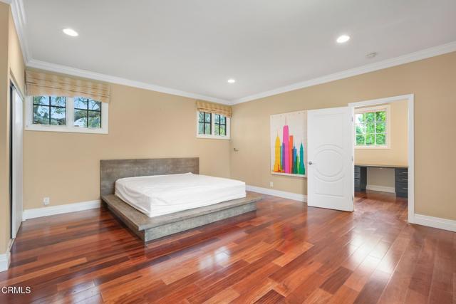 1525 Waverly Road, San Marino CA: https://media.crmls.org/mediaz/45958f3d-6f1e-4696-bf36-992582a8c2d6.jpg