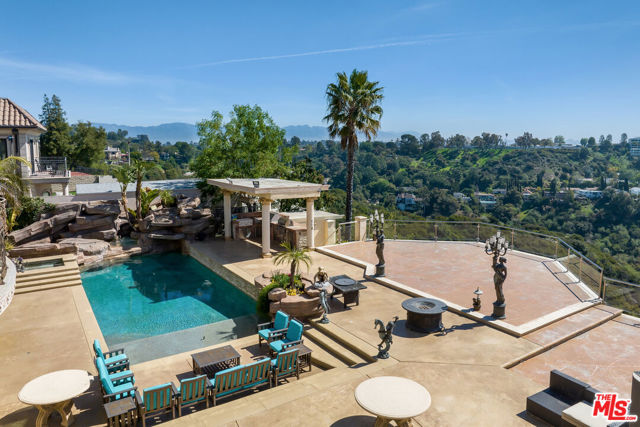 2716 Casiano Road, Los Angeles CA: https://media.crmls.org/mediaz/4595ab60-452d-4f34-8ad0-bcfe0ae06b69.jpg