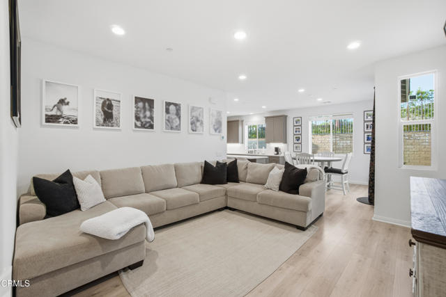 Detail Gallery Image 6 of 48 For 1873 Brittlebush Rd, Santa Paula,  CA 93060 - 3 Beds | 2/1 Baths