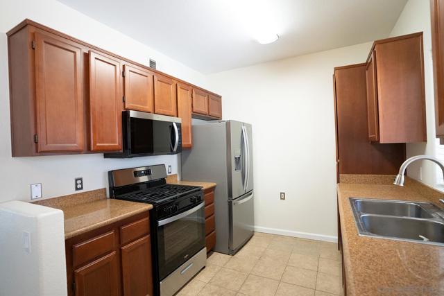 7653 Mission Gorge Road, San Diego CA: https://media.crmls.org/mediaz/459967f2-402e-4969-81be-d3cae37ca852.jpg
