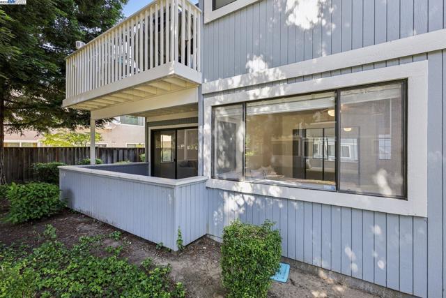 34671 Agree Ter, Fremont CA: https://media.crmls.org/mediaz/459b52af-d21a-451f-af90-500b374c64ce.jpg