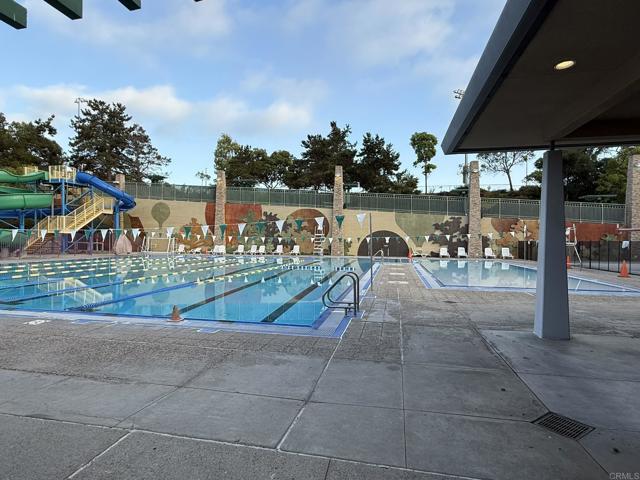 3887 Pell Place, San Diego CA: https://media.crmls.org/mediaz/459bb340-5611-43a7-a243-2d3abd7574e2.jpg