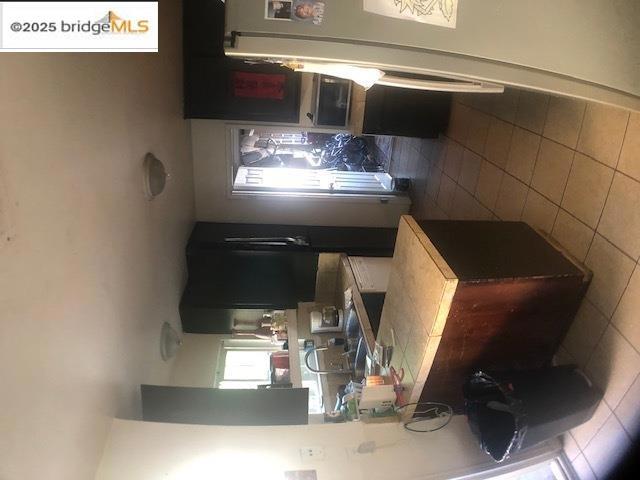 453 453 Jill CIR, Stockton CA: https://media.crmls.org/mediaz/459c00a4-39e8-4ca3-bdef-bcc2aae49120.jpg