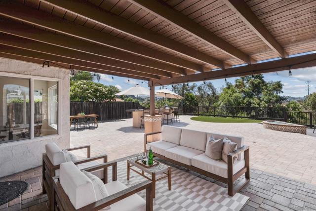 3943 Catamarca Dr, San Diego CA: https://media.crmls.org/mediaz/459c4d9d-0354-4237-8e7d-fb14db4a242f.jpg