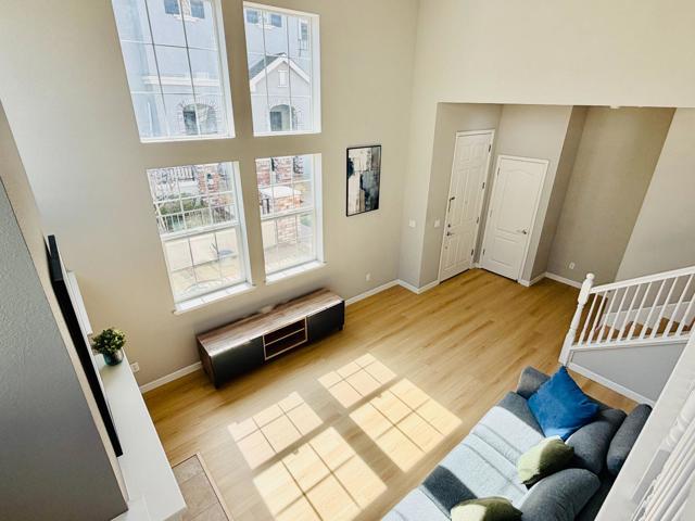 562 Montego Terrace, Sunnyvale CA: https://media.crmls.org/mediaz/459eede8-e81c-4154-bcfd-d82954ef5029.jpg