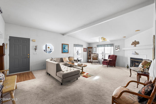 1215 Anchors Way Drive, Ventura CA: https://media.crmls.org/mediaz/459f48b3-584c-4197-a6fc-893728c2d31c.jpg