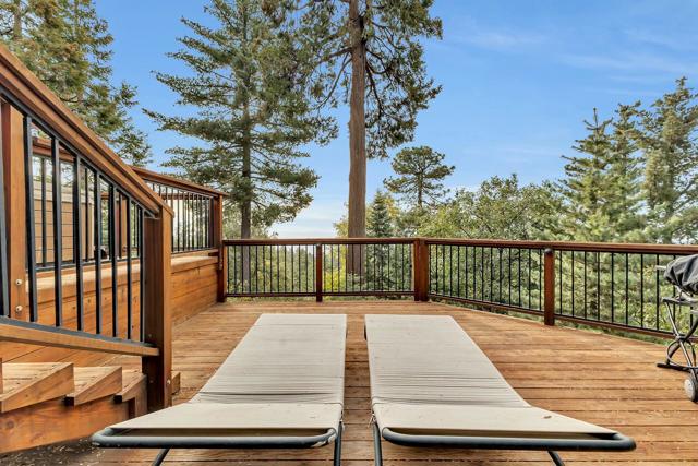 25281 Deer Path, Idyllwild CA: https://media.crmls.org/mediaz/45a2383d-367e-43c9-8a38-160c360bf701.jpg