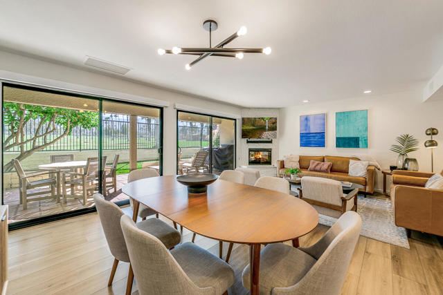 73879 Club Circle Dr, Palm Desert CA: https://media.crmls.org/mediaz/45a27b95-240f-4c66-9fa9-49a2e01d3cf0.jpg
