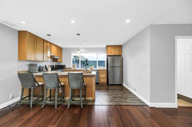 2781 Saint Cloud Drive, San Bruno CA: https://media.crmls.org/mediaz/45a36137-f7c6-4124-89b5-05b9ce19fdc8.jpg
