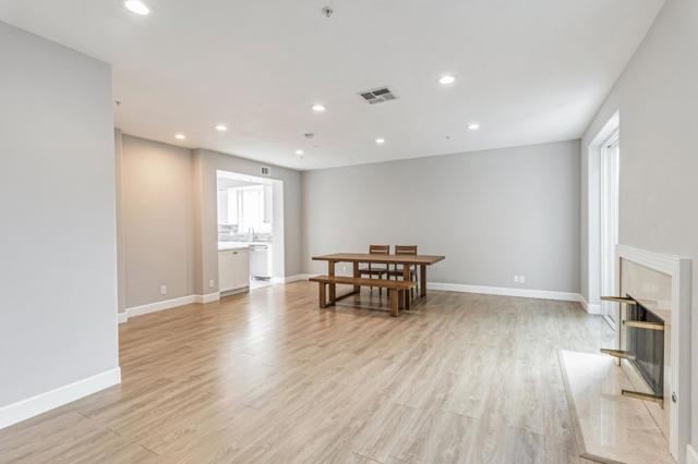 88 17th Avenue, San Mateo CA: https://media.crmls.org/mediaz/45a438f4-54af-4c6c-ada5-7344a5016c8a.jpg
