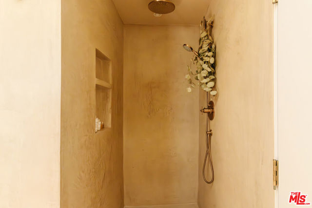 751 Ozone Street photo 20