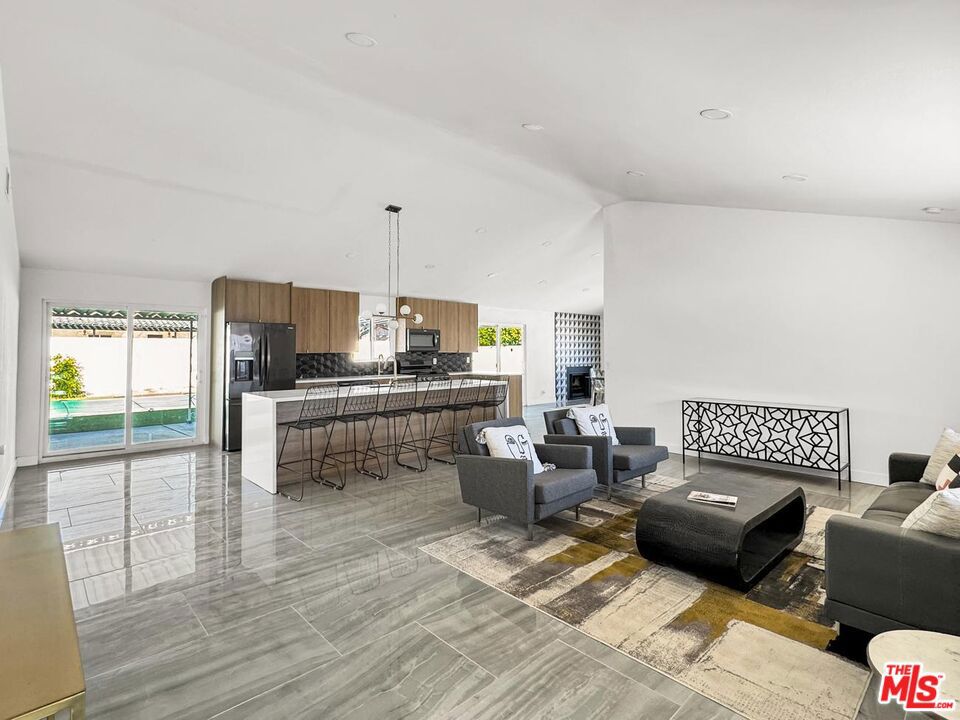 MLS #25617085 image #20