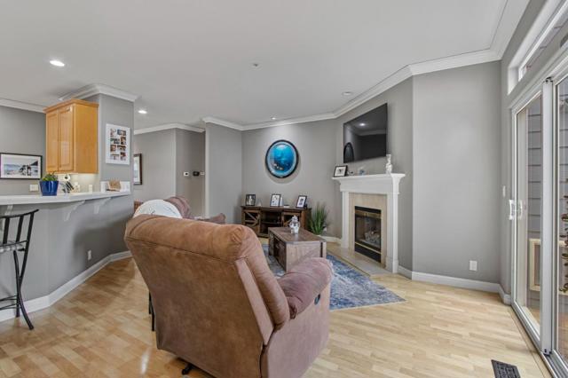 422 Montecito Avenue, El Granada CA: https://media.crmls.org/mediaz/45a571de-b9a4-4b67-9add-3f87eaaf4363.jpg