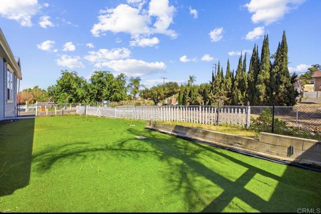 Detail Gallery Image 5 of 22 For 8968 Winter Gardens Blvd. Spc 1,  Lakeside,  CA 92040 - 3 Beds | 2 Baths