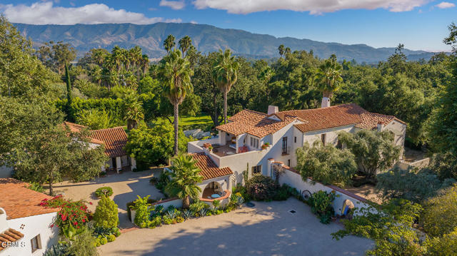 Detail Gallery Image 4 of 55 For 715 El Toro Rd, Ojai,  CA 93023 - 6 Beds | 7 Baths