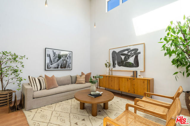 326 Welcome Street, Los Angeles CA: https://media.crmls.org/mediaz/45a6fc21-8f4a-4bc2-952e-d2e0b2f88c4e.jpg