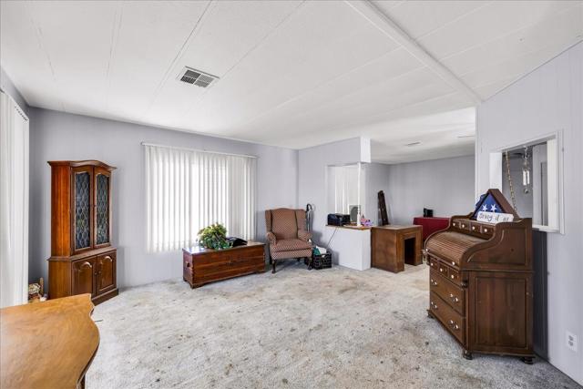 7425 Church Street, Yucca Valley CA: https://media.crmls.org/mediaz/45a8a233-6c8f-4bca-b10d-95e5e8bed79d.jpg