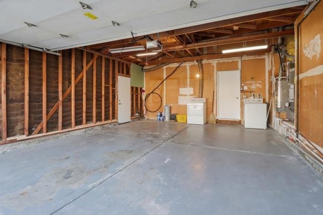 2657 Bon Bon Drive, San Jose CA: https://media.crmls.org/mediaz/45a8aad9-675f-4beb-9823-8a427b57e843.jpg