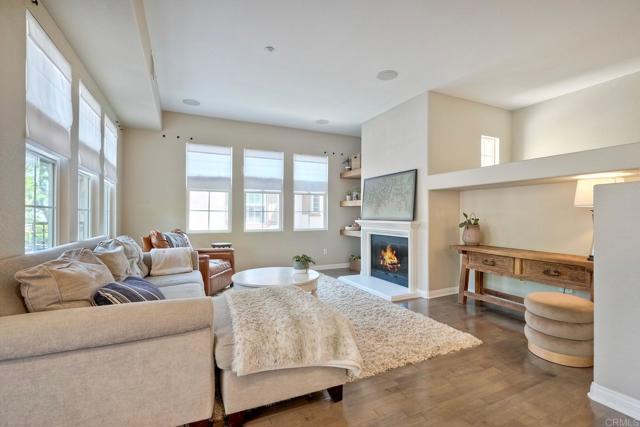 1367 Sky Ridge, San Marcos CA: https://media.crmls.org/mediaz/45a8c785-9132-43a1-880b-e84ed0733887.jpg