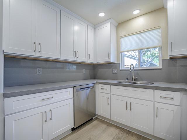 1221 Broadway, Santa Cruz CA: https://media.crmls.org/mediaz/45a97bf6-e26d-4243-9825-676a118da8f0.jpg