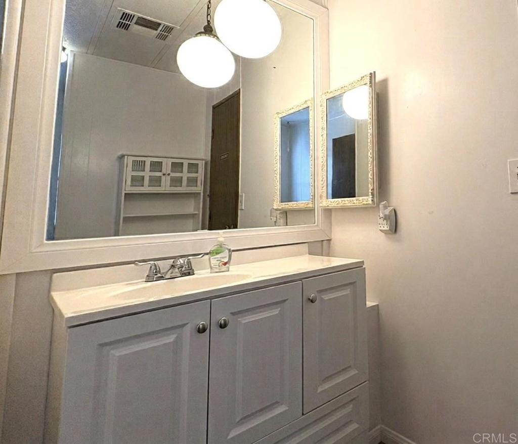 7019 San Carlos - photo 10