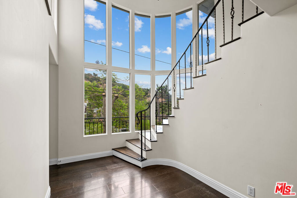 MLS #26852665 image #2