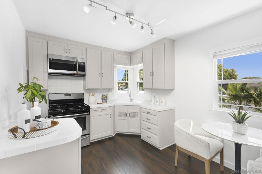 3604 43rd St - photo 20