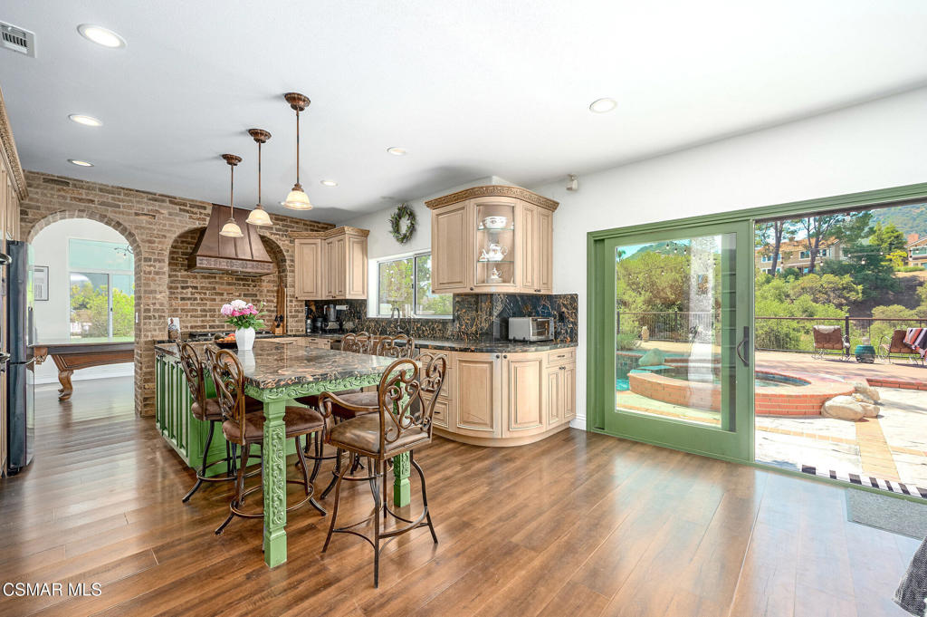 MLS #226004090 image #9