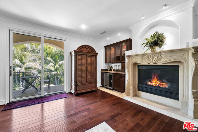 14933 Sutton Street, Sherman Oaks CA: https://media.crmls.org/mediaz/45af81f0-5381-488a-8efb-6080271cb92b.jpg