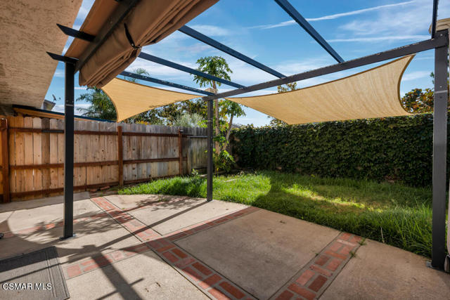 170 Spanish Moss Place, Camarillo CA: https://media.crmls.org/mediaz/45afd430-f2bb-4326-a3f3-04bc34c7c106.jpg