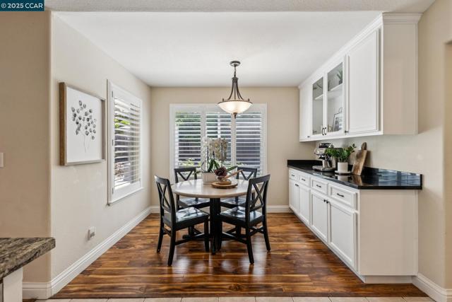 2232 Normandy Cir, Livermore CA: https://media.crmls.org/mediaz/45b023db-3056-430e-bfe0-95ee63c2b783.jpg