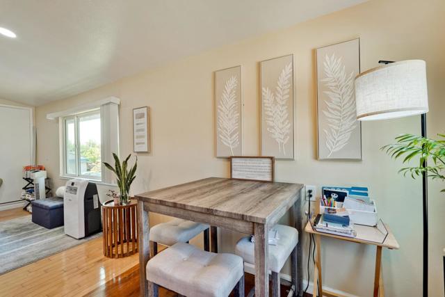 603 Beta Court, Campbell CA: https://media.crmls.org/mediaz/45b05dfd-1079-459d-9a05-d27a12ddb3e5.jpg