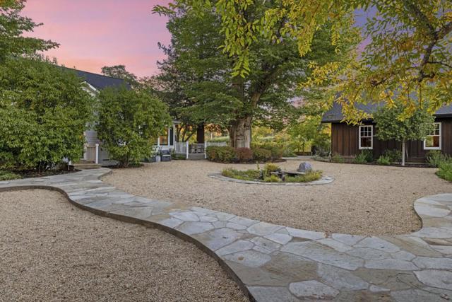 2551 Grant Street, Calistoga CA: https://media.crmls.org/mediaz/45b109f2-99f5-40a1-97d8-a5a1aa5e47ba.jpg