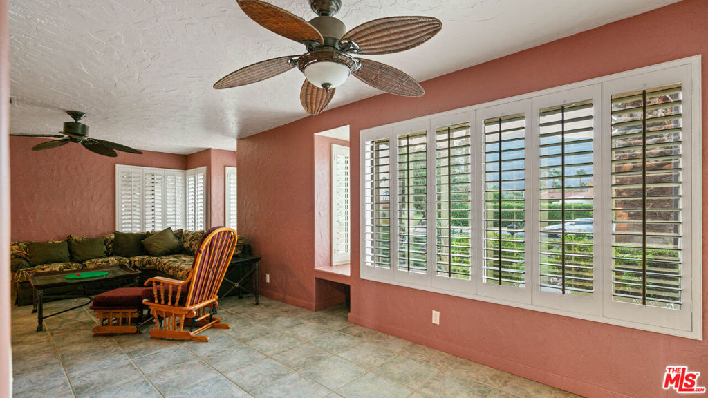 MLS #25604453 image #9