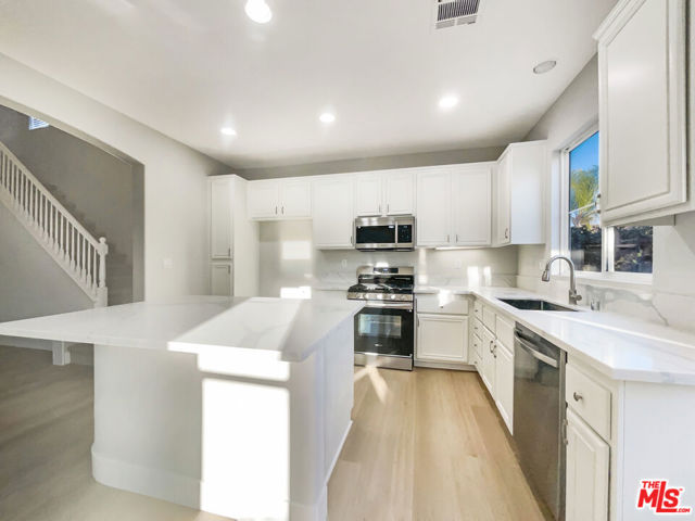 24130 Tango Drive, Valencia CA: https://media.crmls.org/mediaz/45b1a59d-a59d-4178-926a-afc105ba39c6.jpg