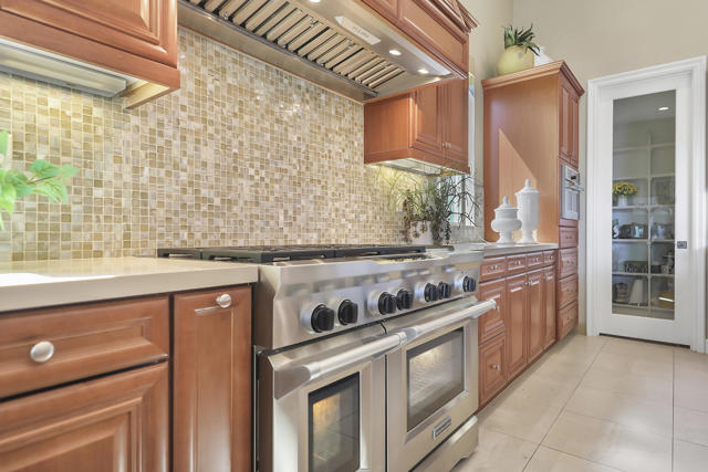 Image 19 of 50 For 55080 Autumn Valley Court