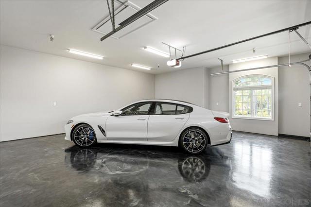 13391 OLD WINEMASTER COURT, Poway CA: https://media.crmls.org/mediaz/45b358ce-f4f2-4509-a7bb-813833db4376.jpg