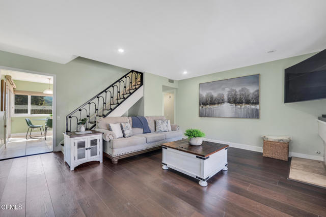 Detail Gallery Image 3 of 31 For 3362 Corning St, Thousand Oaks,  CA 91320 - 4 Beds | 2 Baths